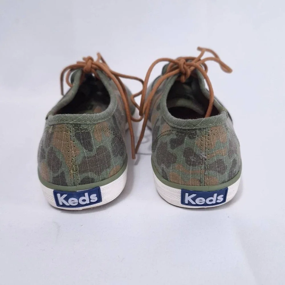 Keds Camouflage Canvas Sneakers Women's Sz 7 Lace Up Low Top‎ Shoes WF55604M NIB